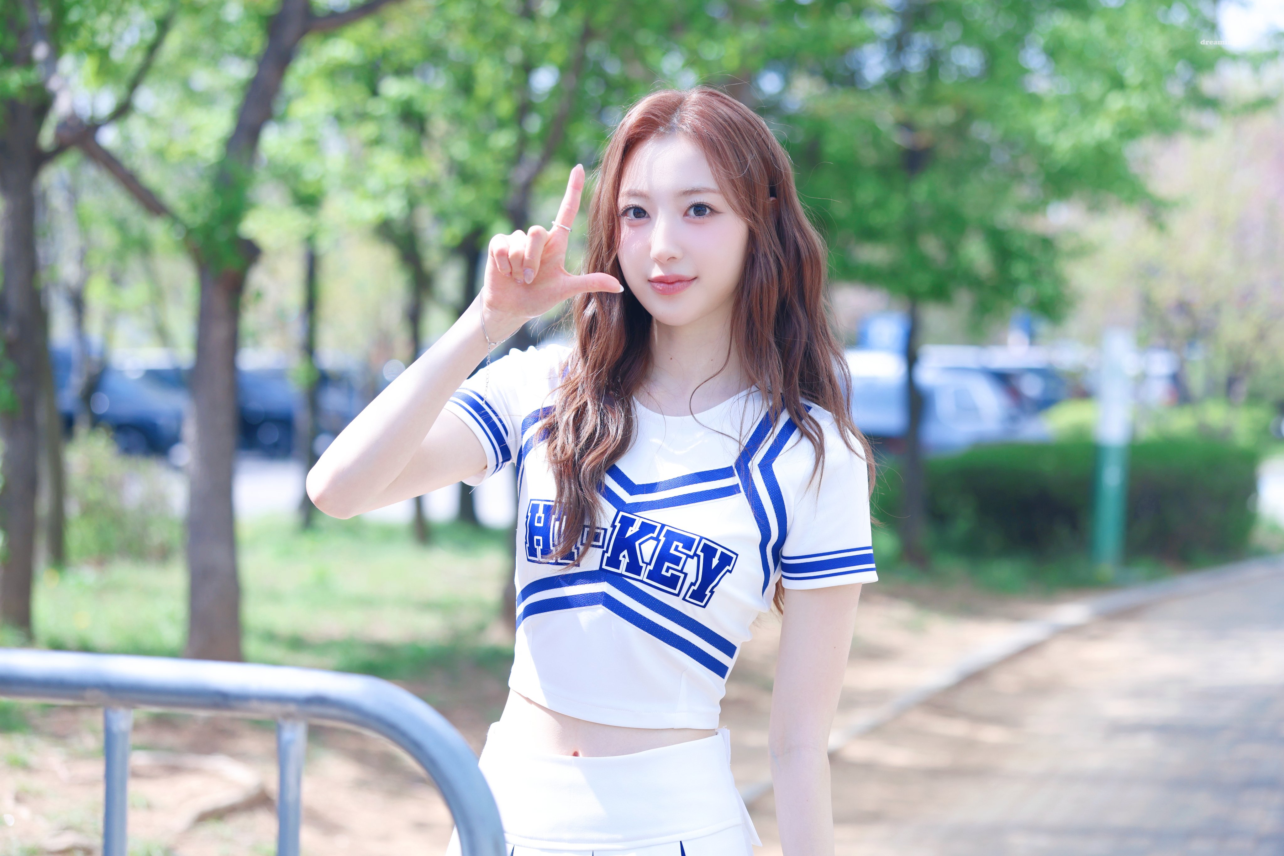 리이나 260418_ 001.jpg